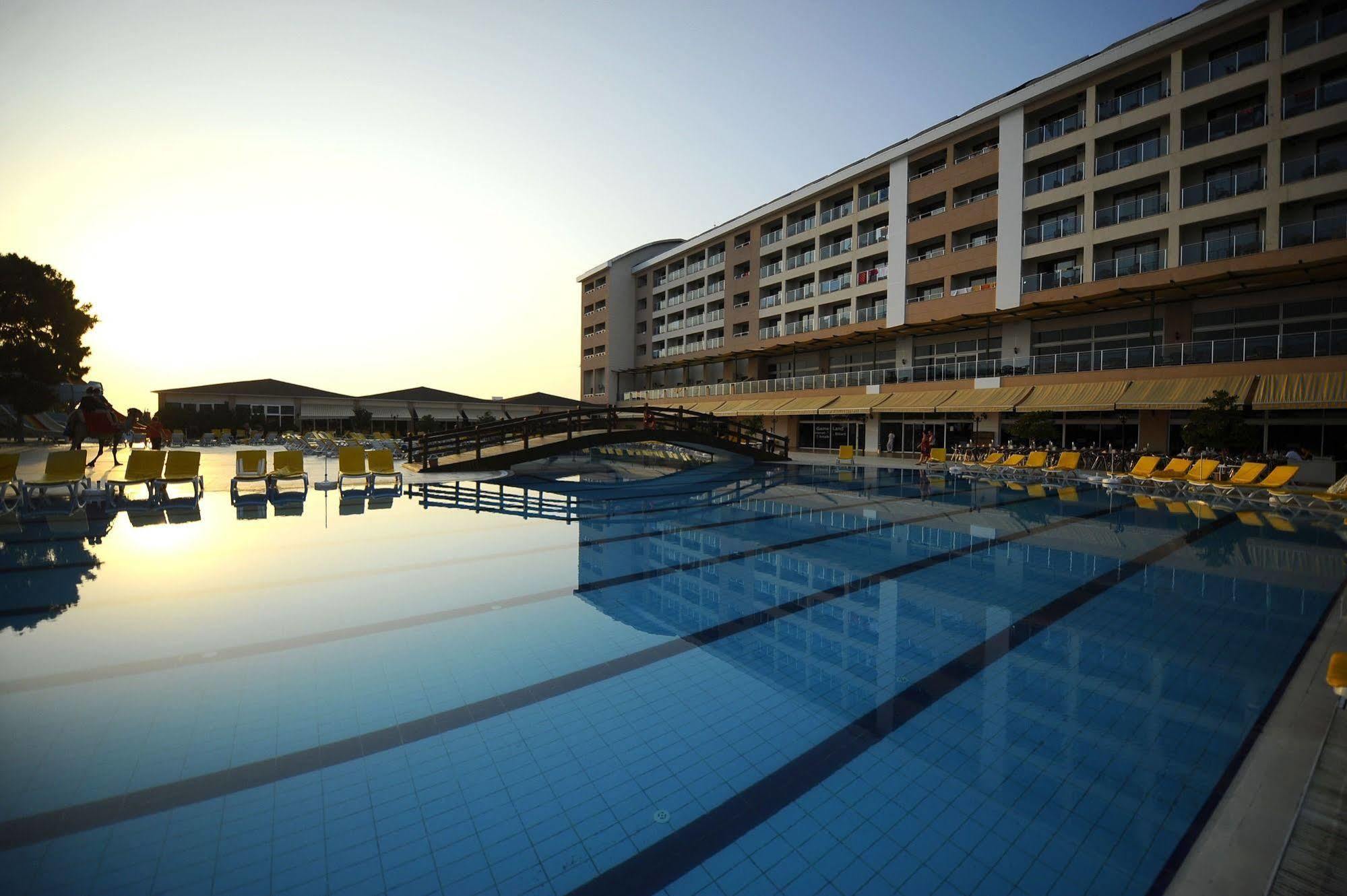 Casa Fora Beach Resort Side Exteriér fotografie